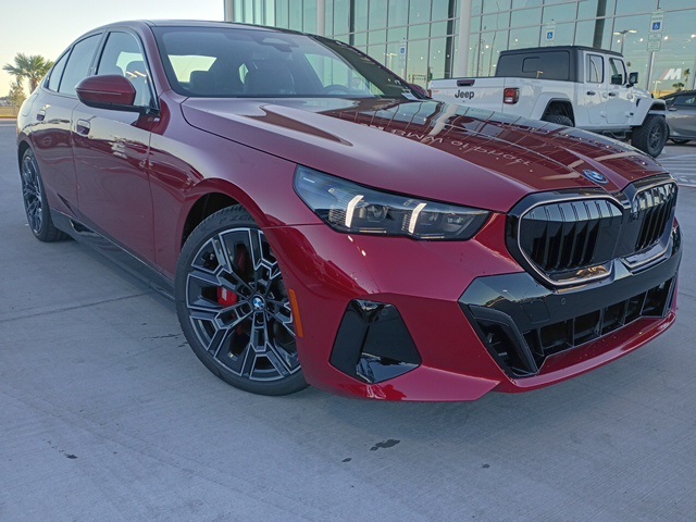 2026 BMW 5 Series 550e's photo