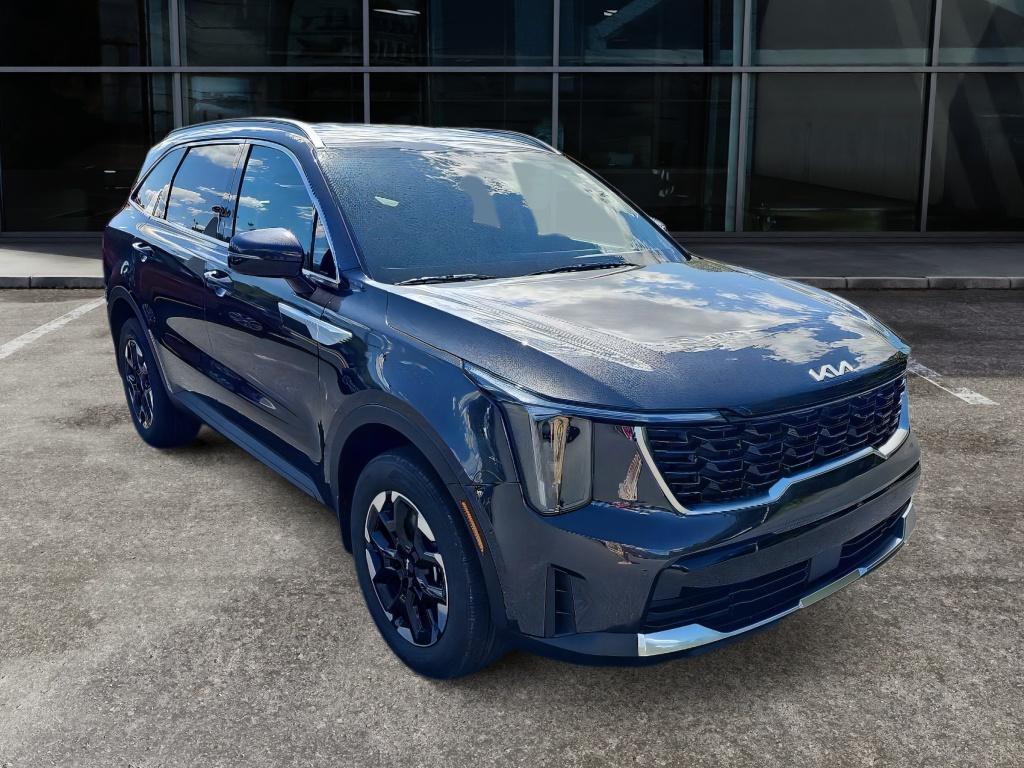 2025 Kia Sorento S photo 3