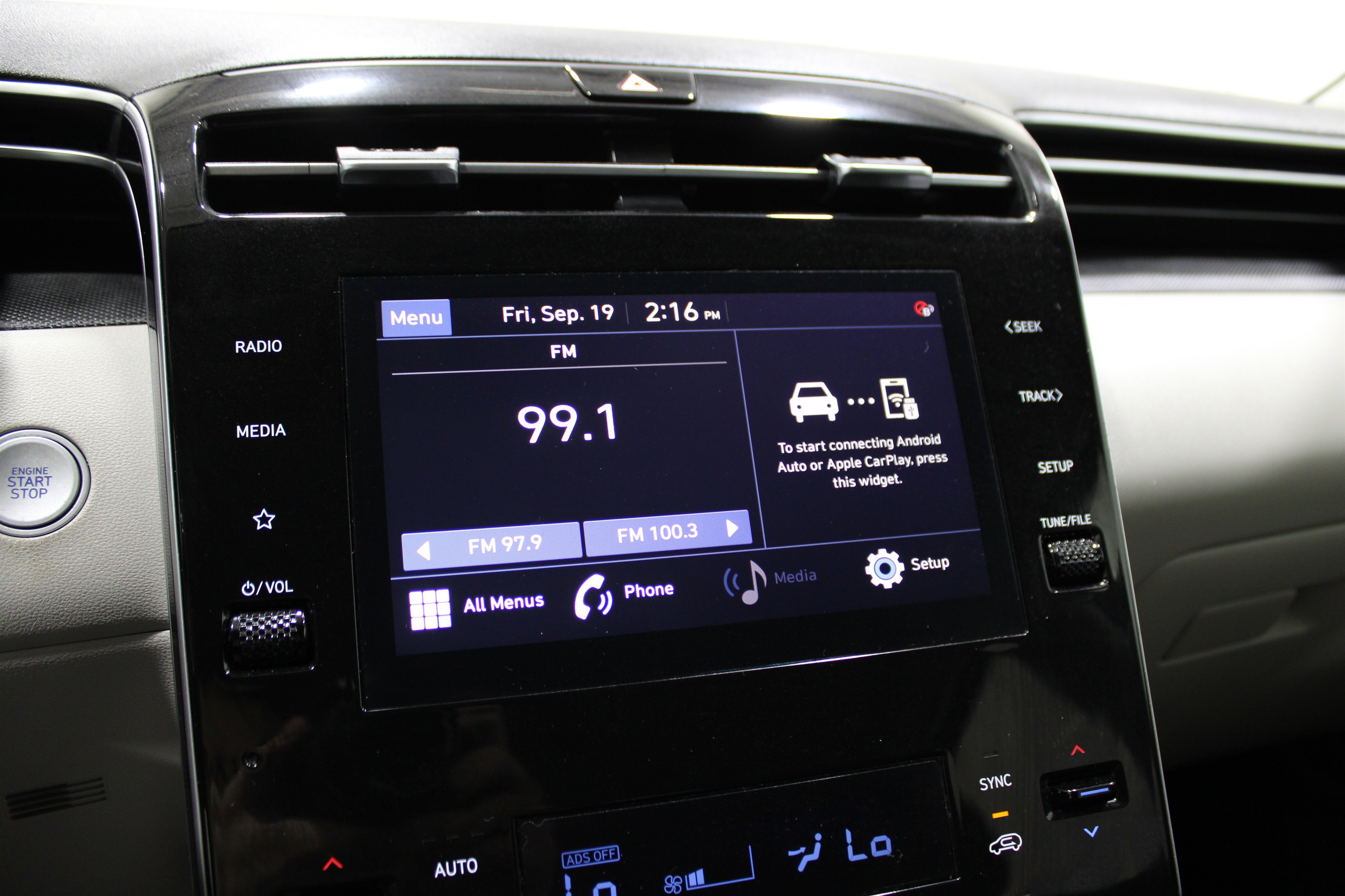 2024 Hyundai Tucson SEL photo 3