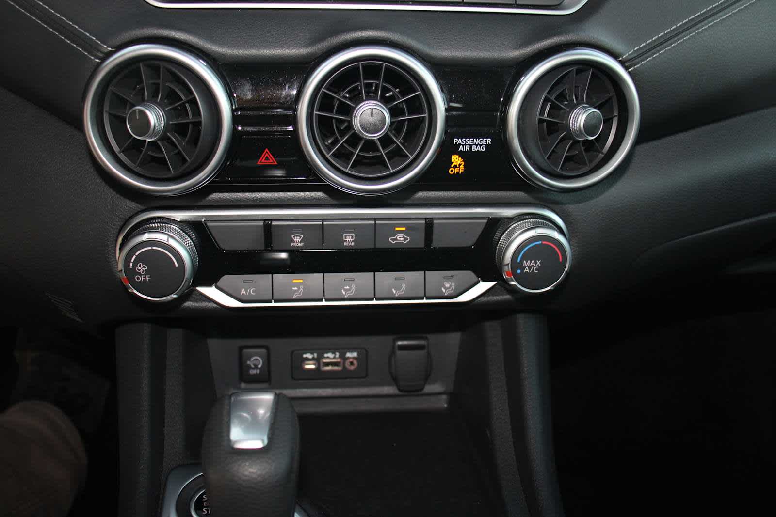 2024 Nissan Sentra SV photo 30