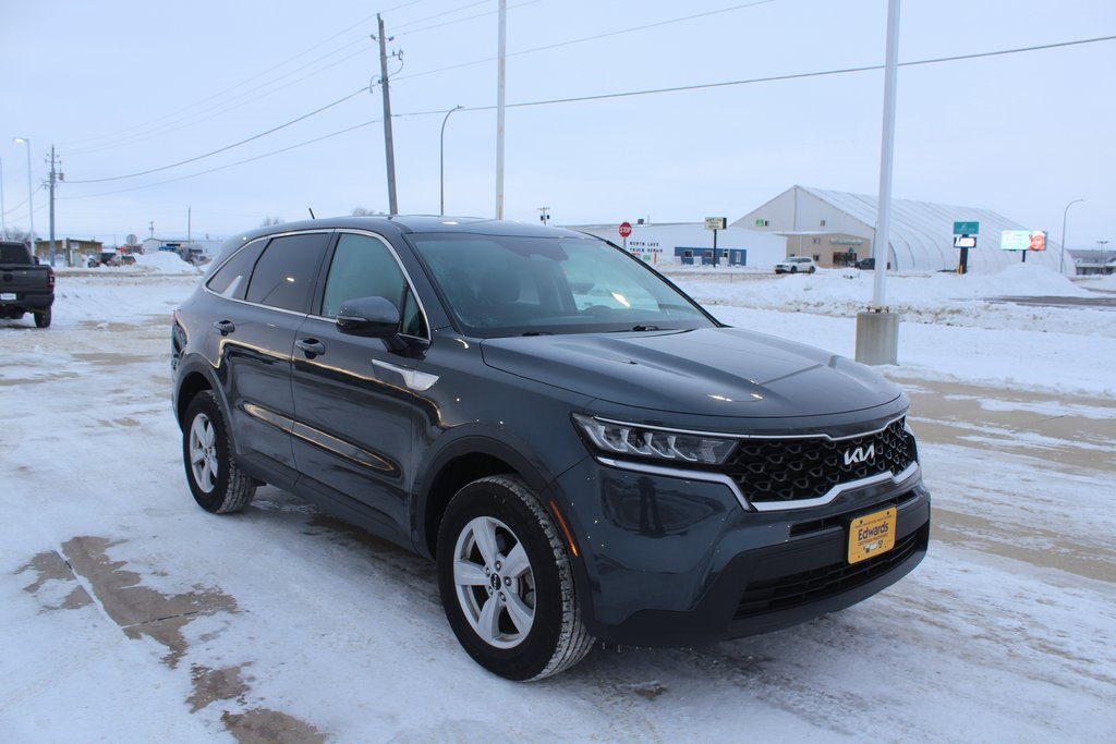 2023 Kia Sorento LX's photo