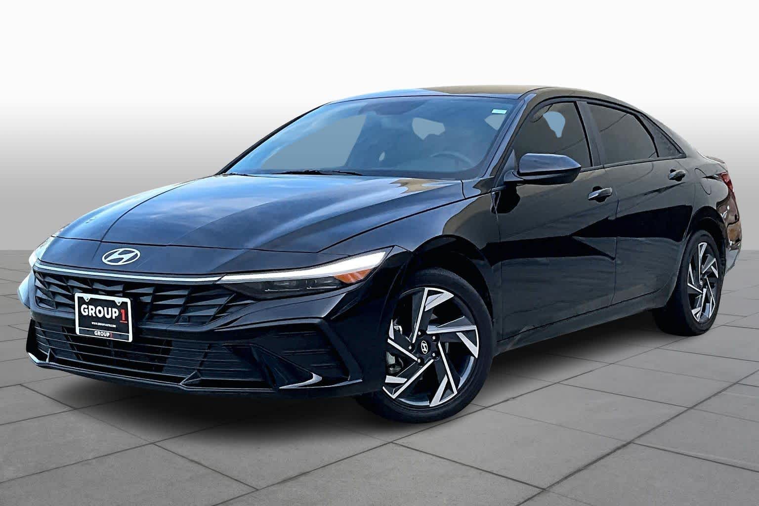 2025 Hyundai Elantra Blue