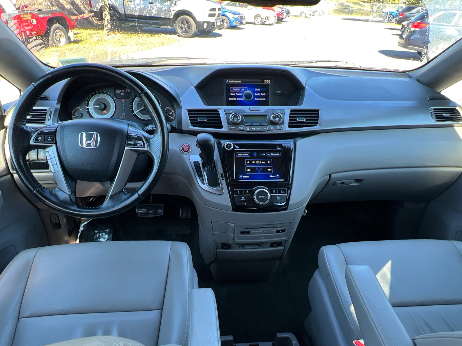 2015 Honda Odyssey EX-L photo 19