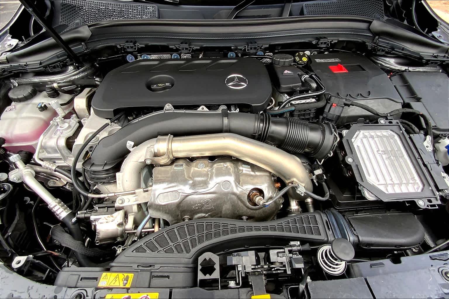 2025 Mercedes Benz GLA 250 photo 16