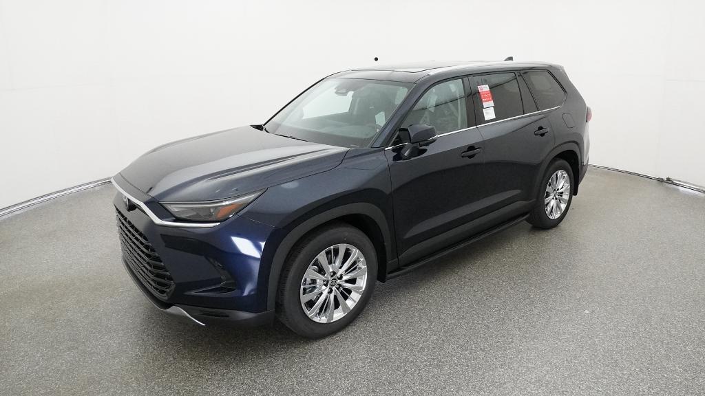 2026 Toyota Grand Highlander Platinum's photo