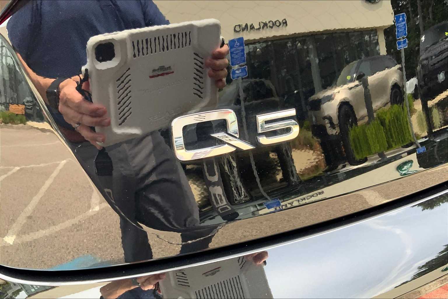 2024 Audi Q5 S line Premium Plus photo 9