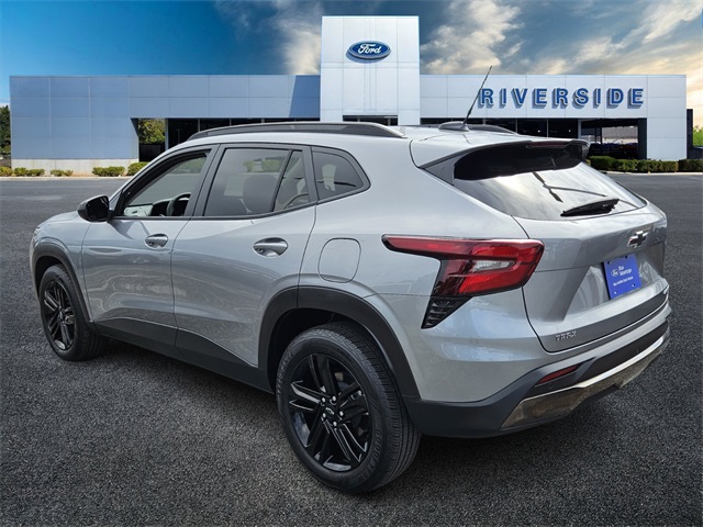 2025 Chevrolet Trax ACTIV photo 3