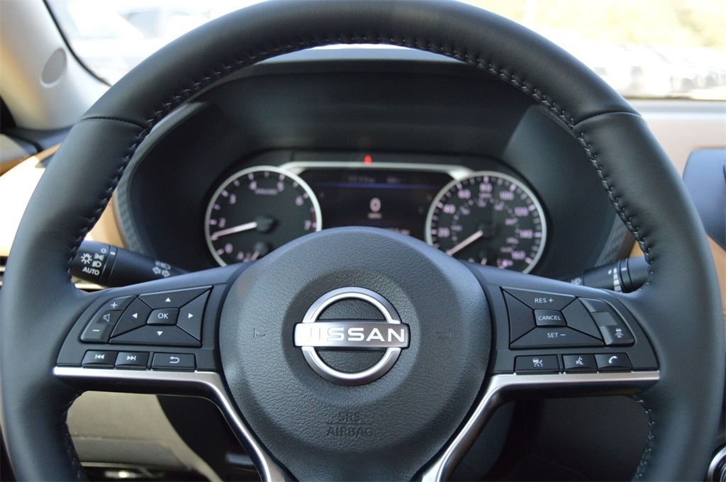 2025 Nissan Sentra SV photo 24