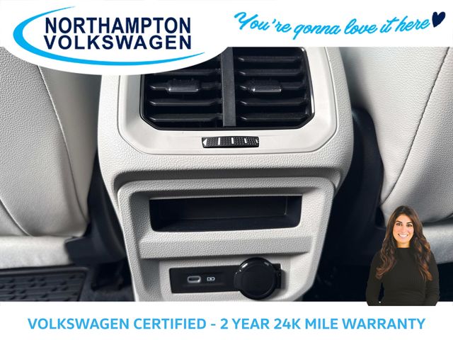 2022 Volkswagen Tiguan SE photo 12