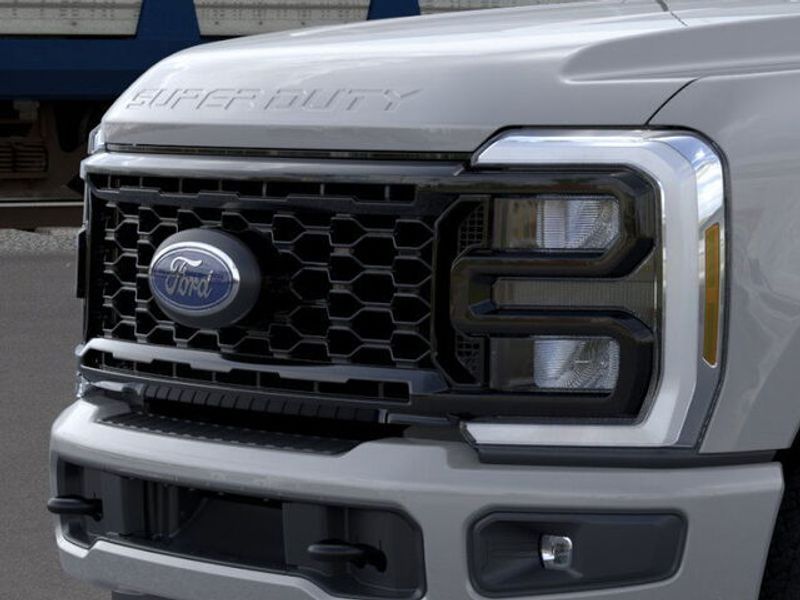 2026 Ford F-350 XL photo 15