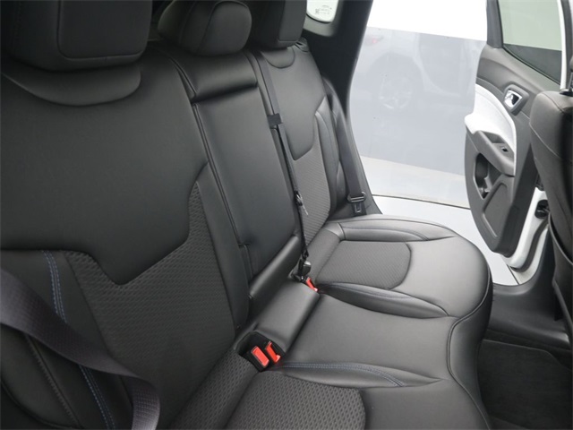 2024 Jeep Compass Latitude photo 24