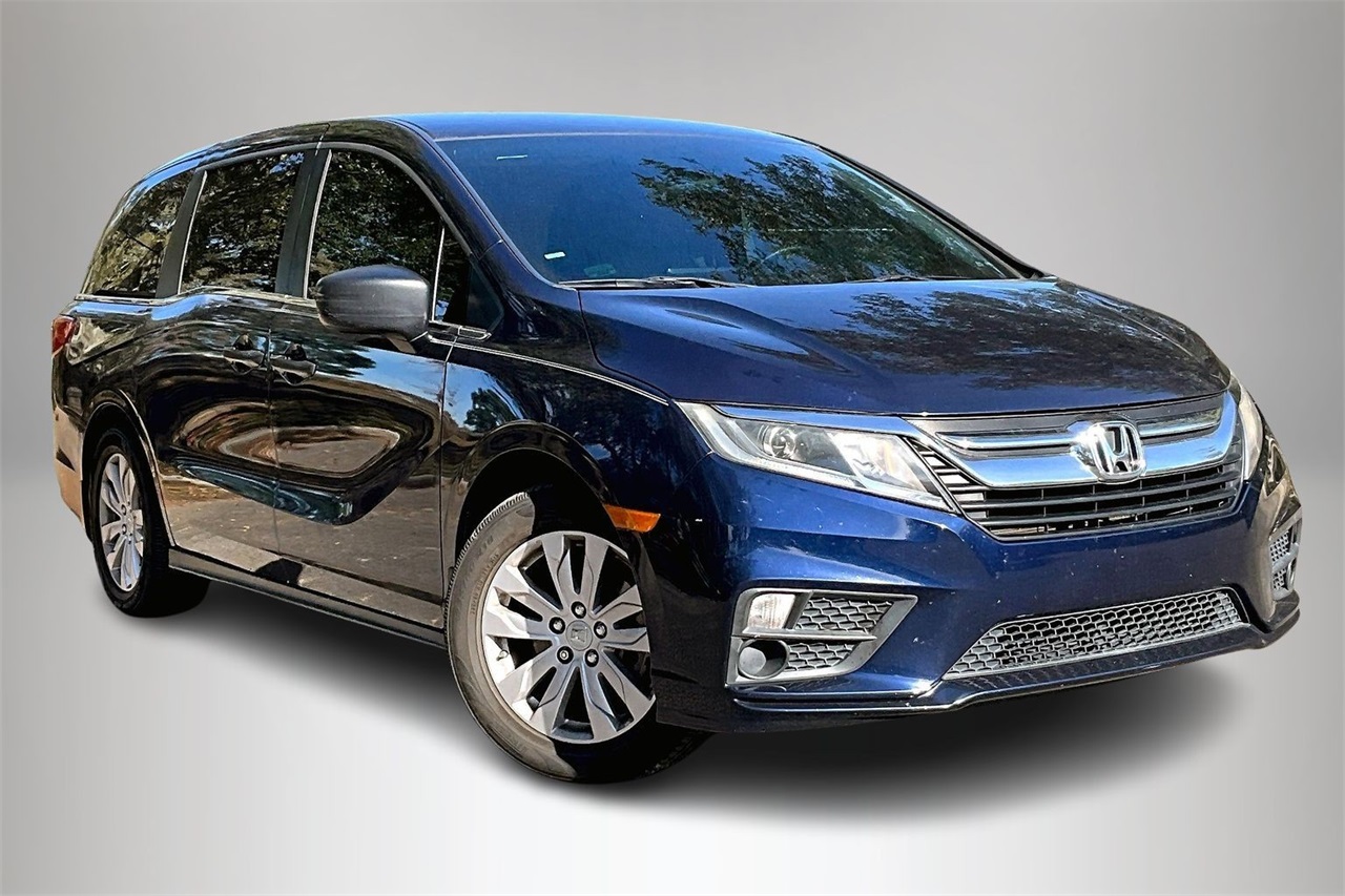 2018 Honda Odyssey LX's photo