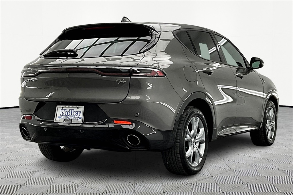 Used 2024 Dodge Hornet R/T with VIN ZACPDFCW5R3A32012 for sale in Kansas City