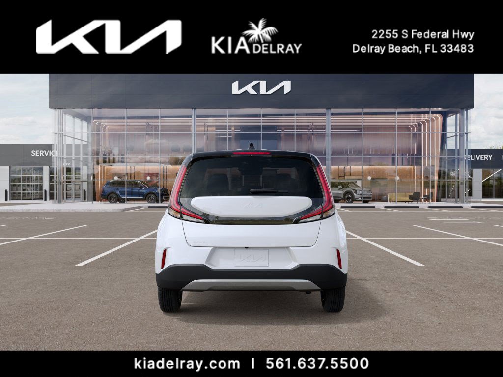 2025 Kia Soul S photo 3