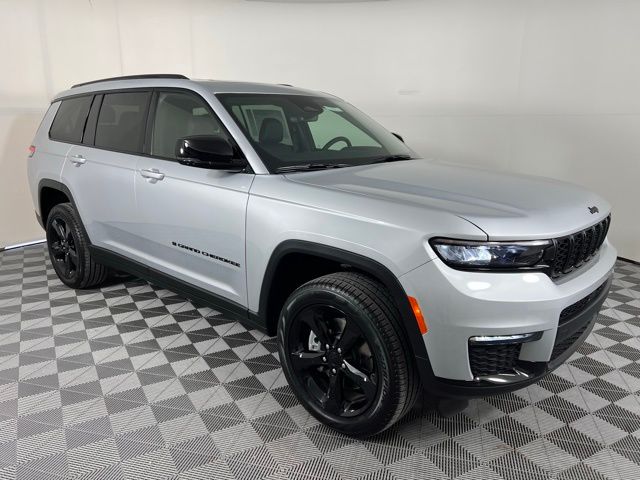 2025 Jeep Grand Cherokee L Limited's photo