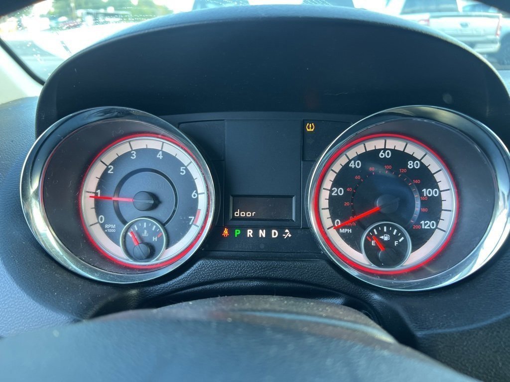 2014 Dodge Grand Caravan SXT photo 22