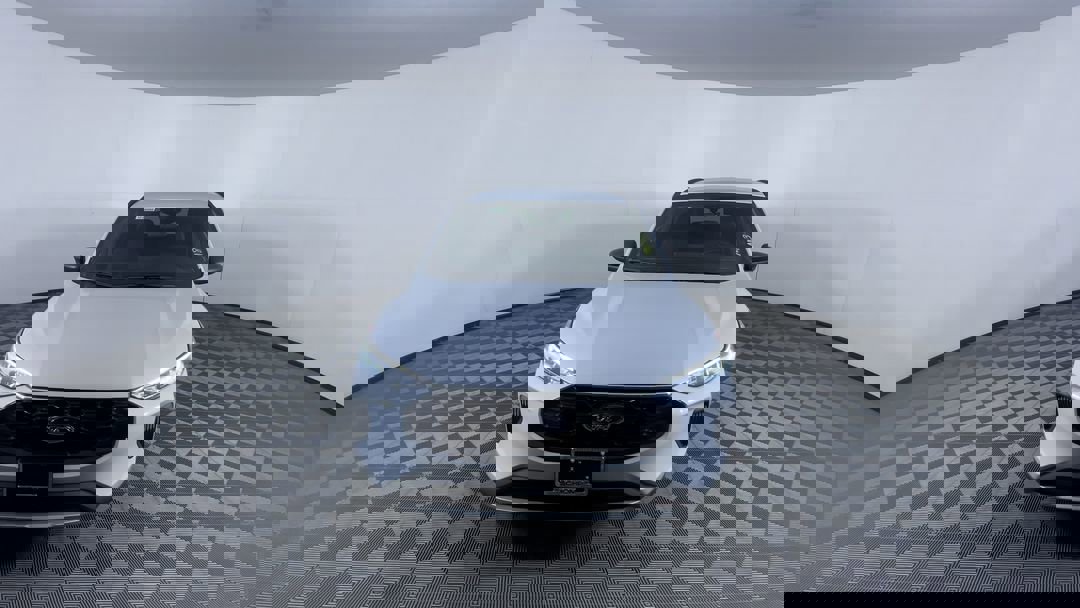 2025 Ford Escape photo 3