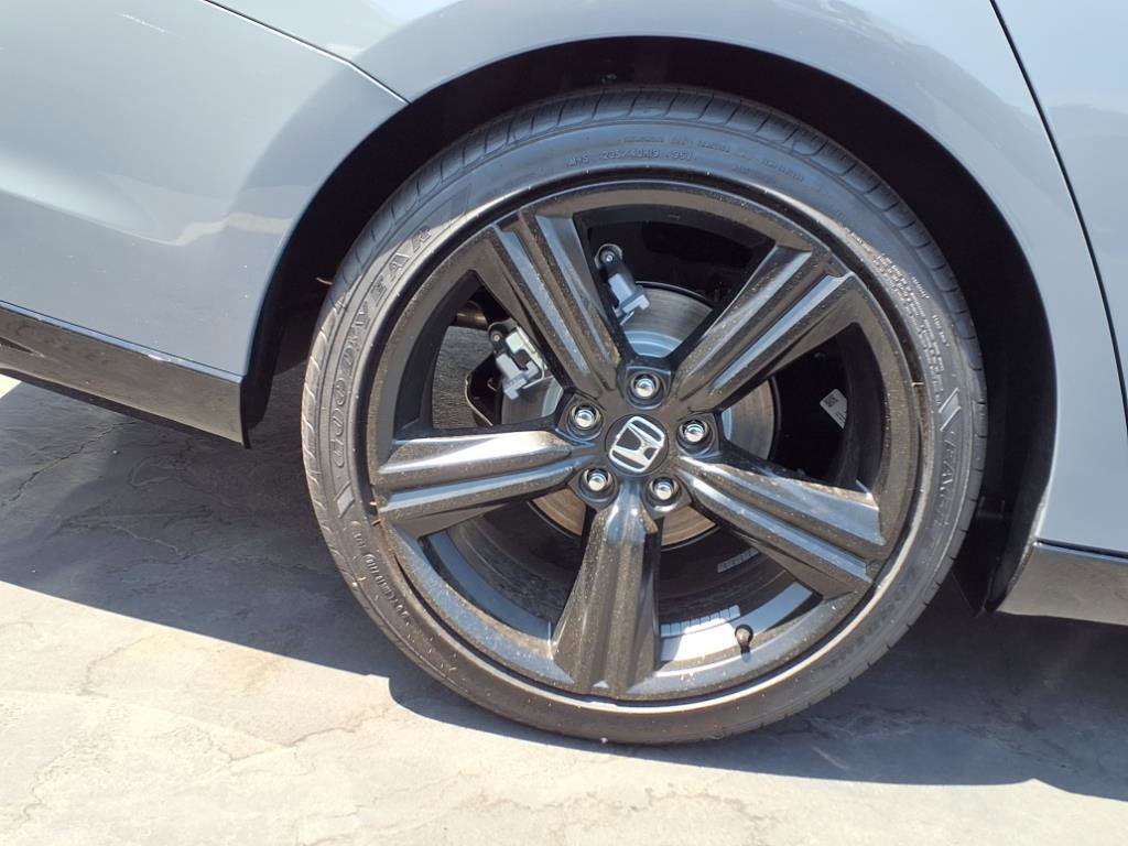 2025 Honda Accord Hybrid Sport-L photo 6