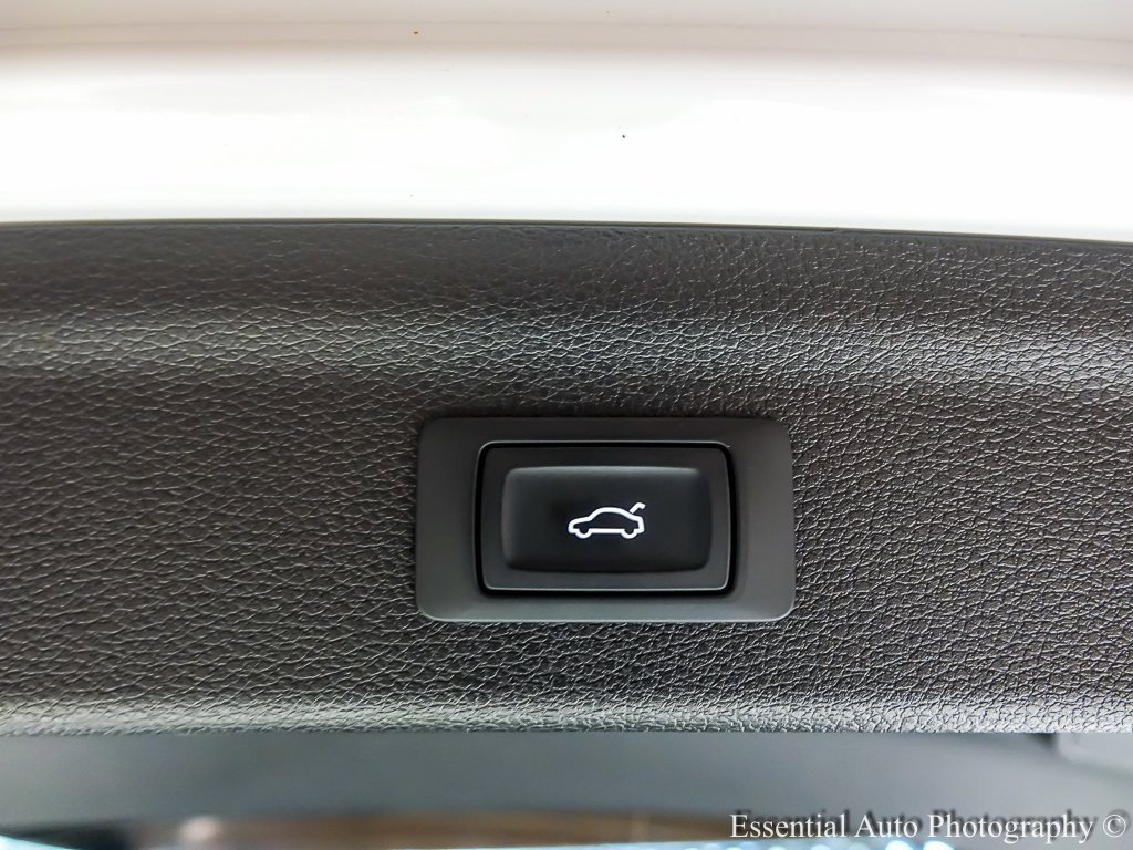 2022 AUDI Q3 - Image 26