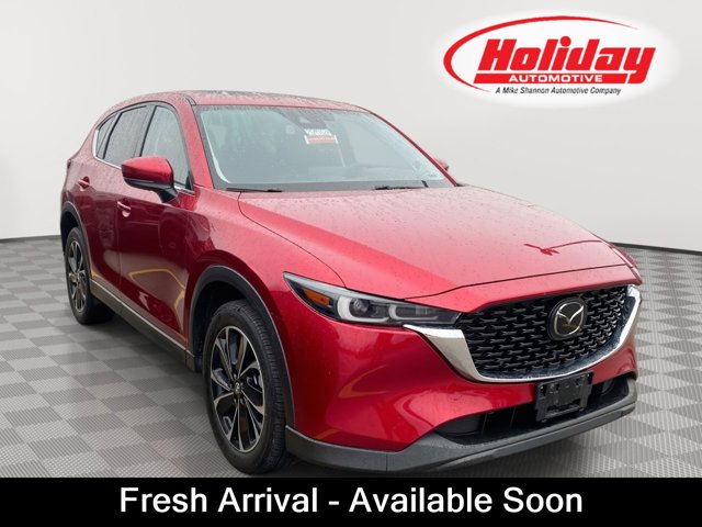 2022 Mazda CX-5 S Premium package's photo