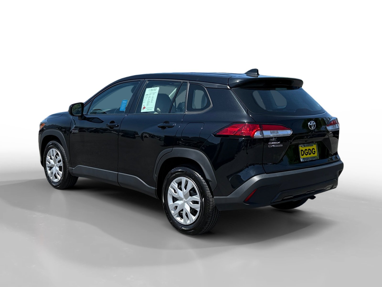 2024 Toyota Corolla Cross L photo 3
