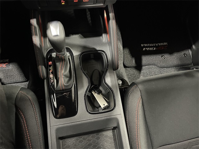 2025 Nissan Frontier PRO-4X photo 19