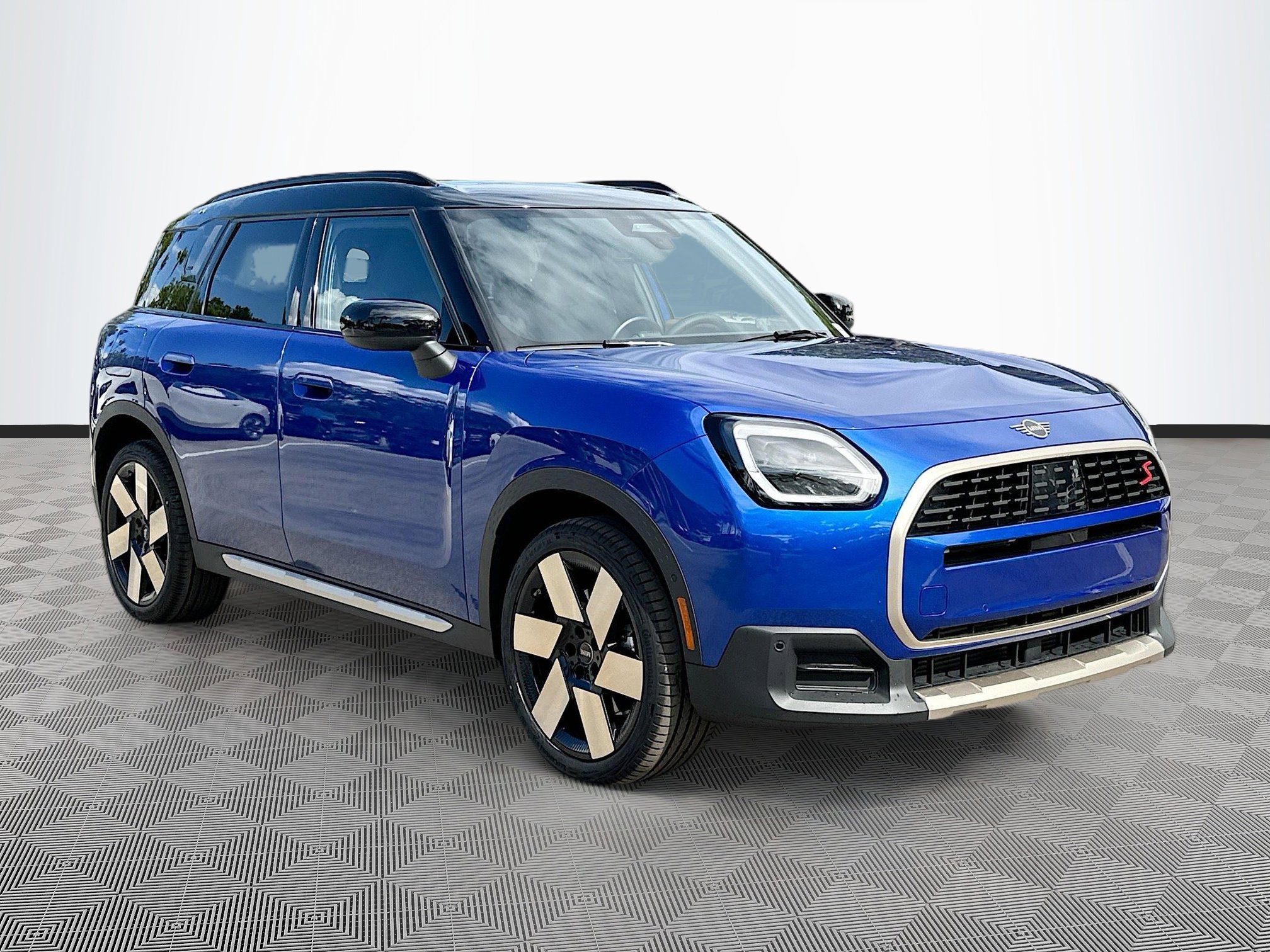 2025 MINI Countryman S's photo