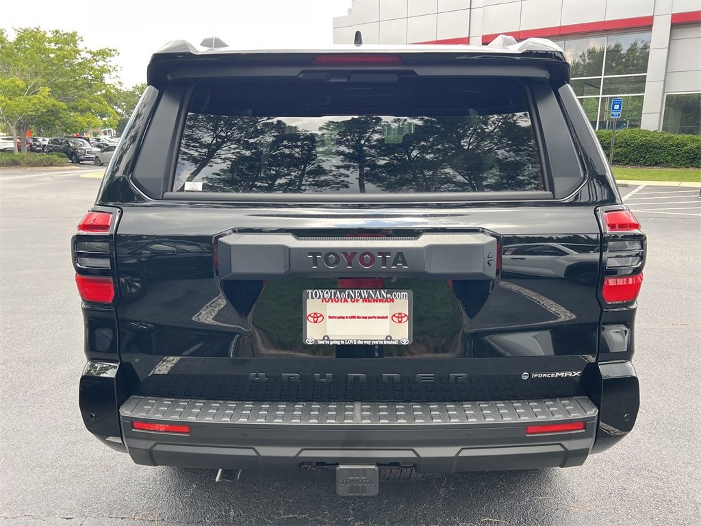 2025 Toyota 4Runner photo 4
