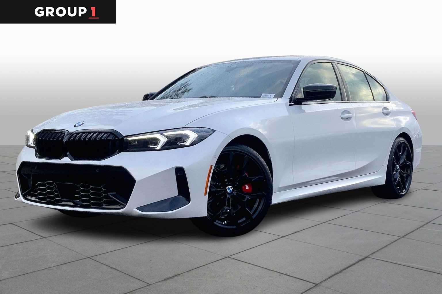 2026 BMW 3 Series 330i's photo