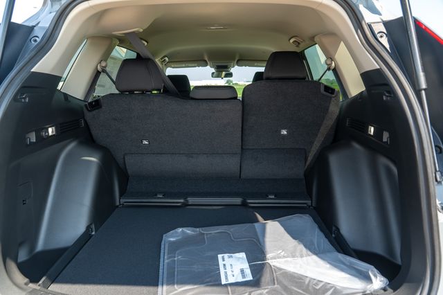 2026 Honda CR-V LX photo 18