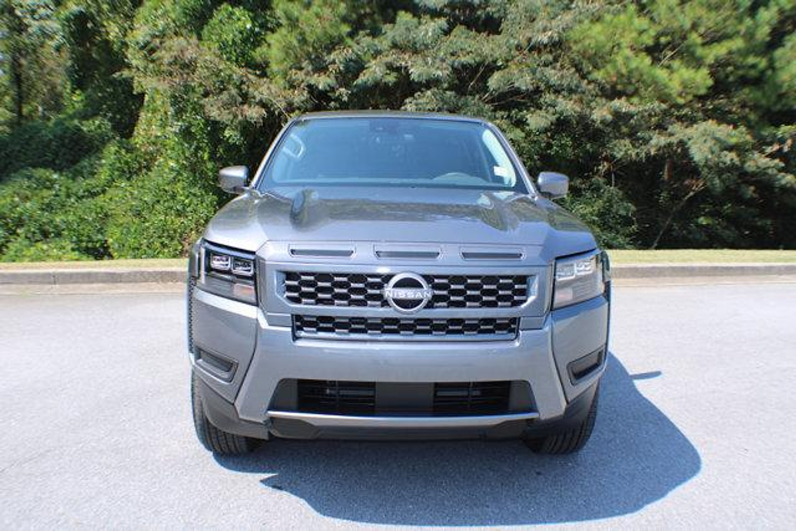2026 Nissan Frontier SV photo 13