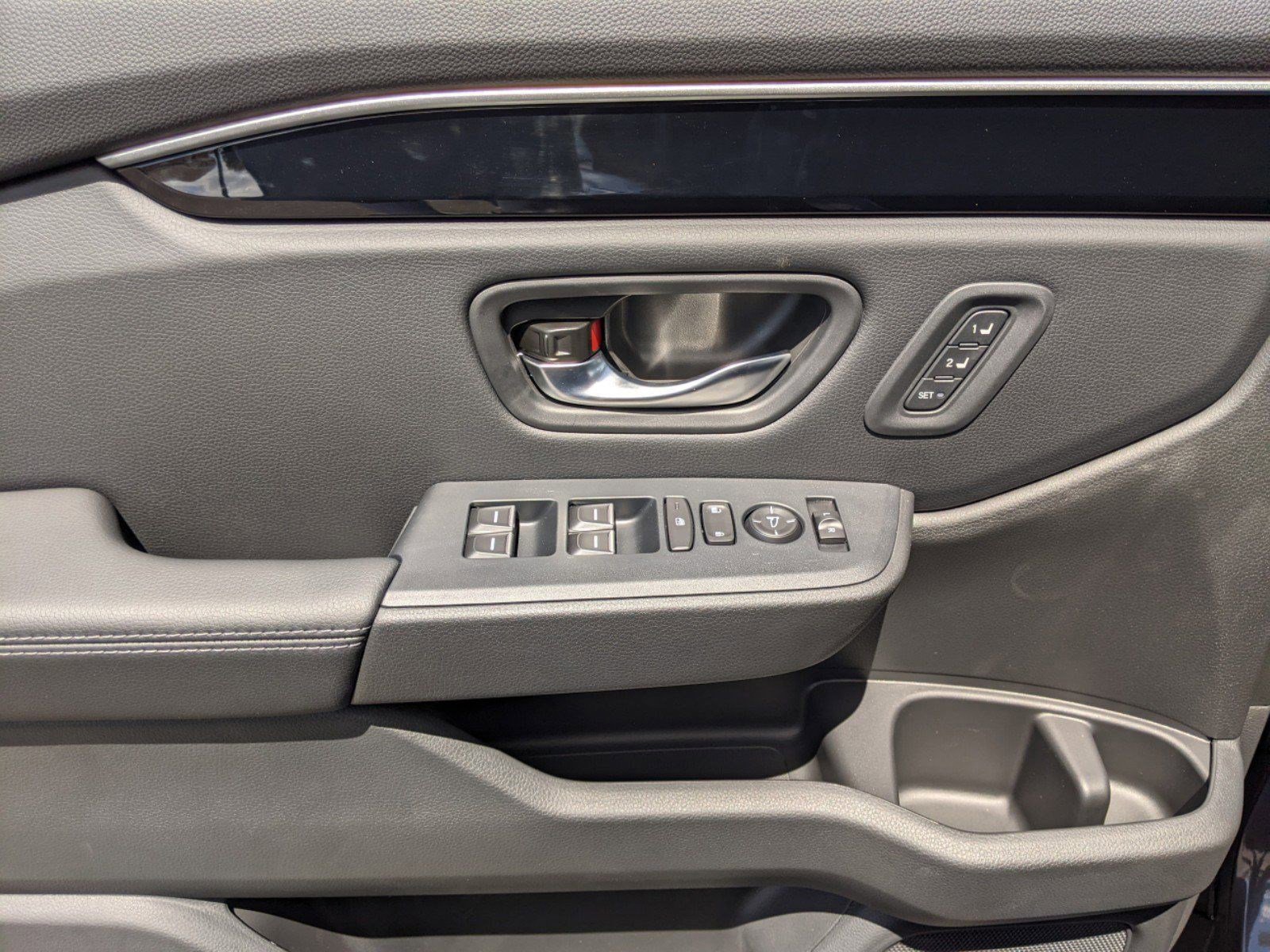 2025 Honda Pilot Touring photo 7