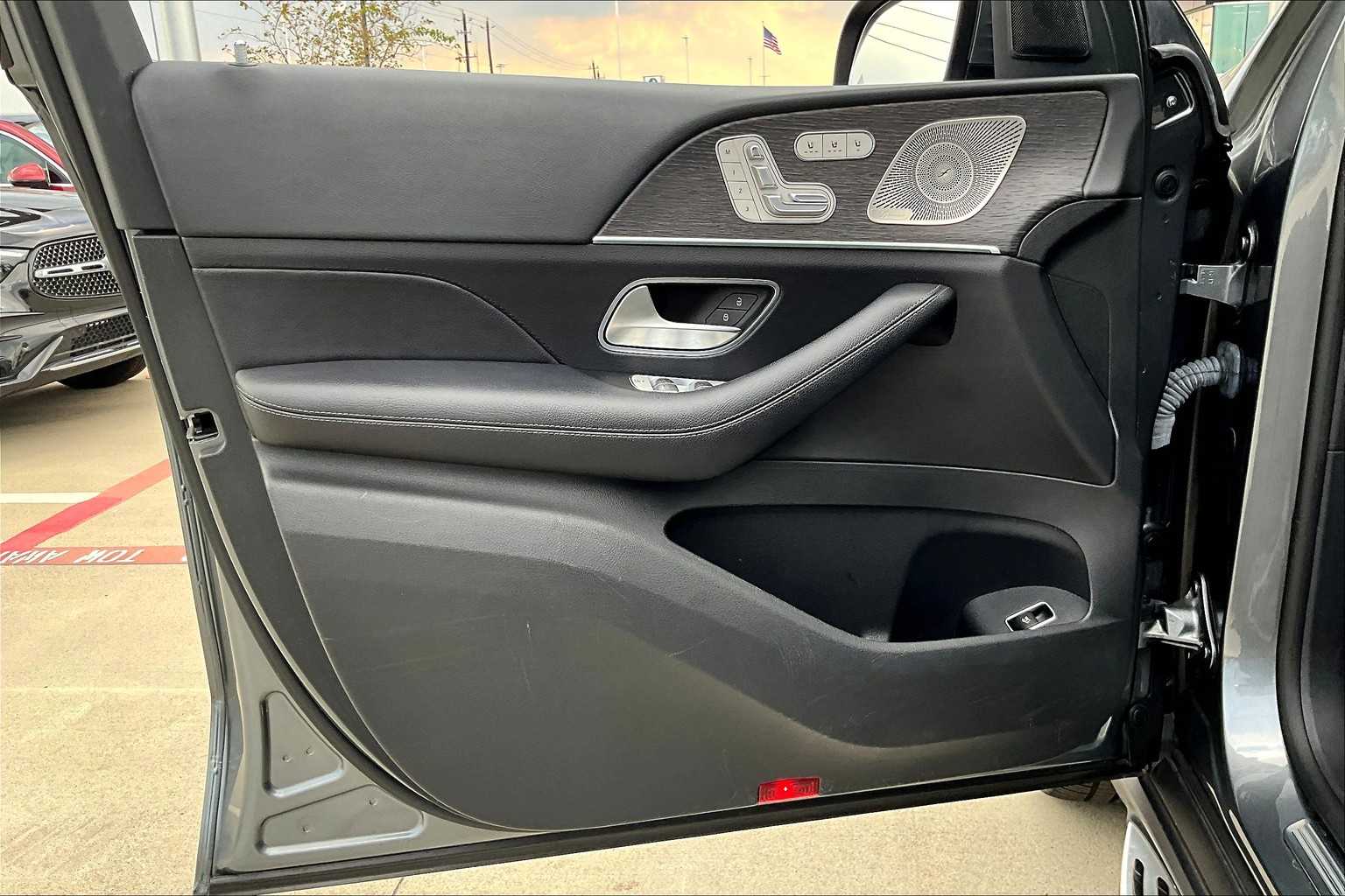 2022 Mercedes Benz GLS 450 4MATIC photo 18