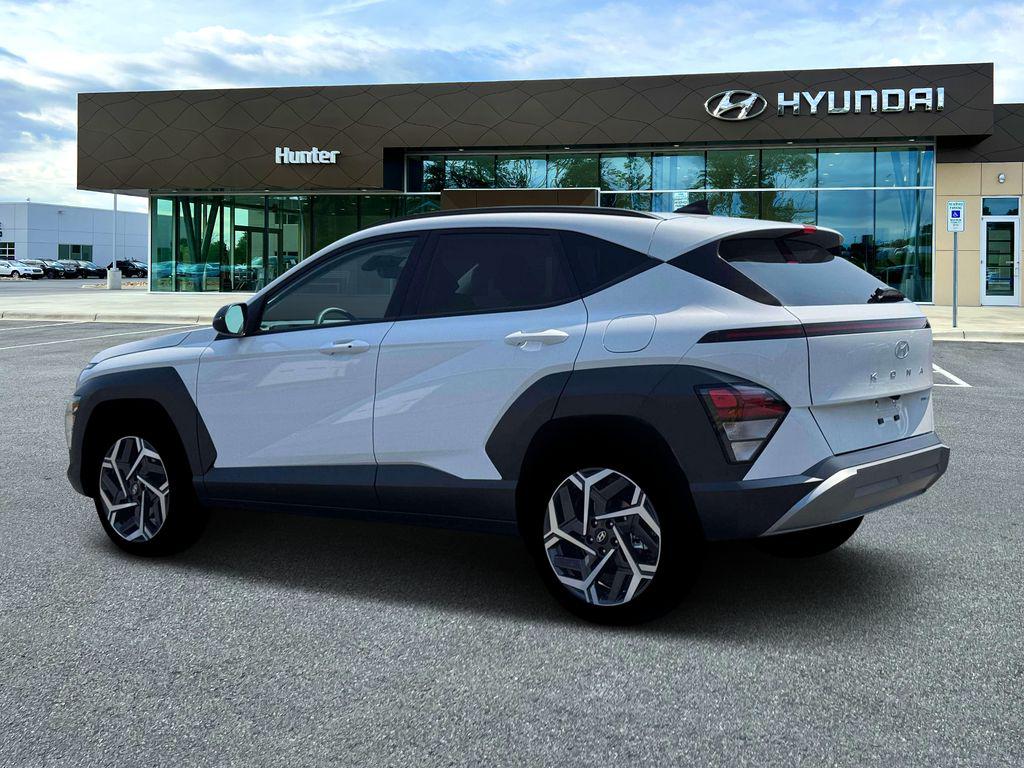 2026 Hyundai Kona SEL photo 4