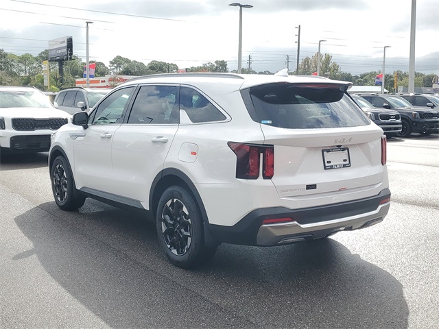 2026 Kia Sorento S photo 4