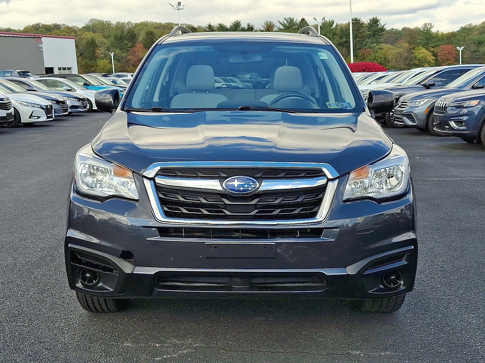 2018 Subaru Forester 2.5i Premium photo 2
