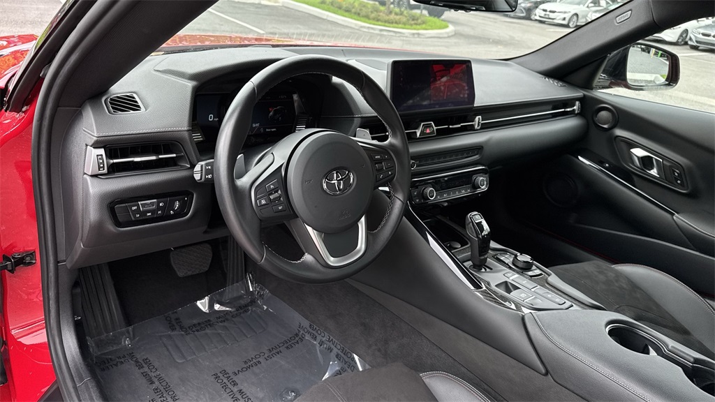 2024 Toyota Supra 3.0 photo 11