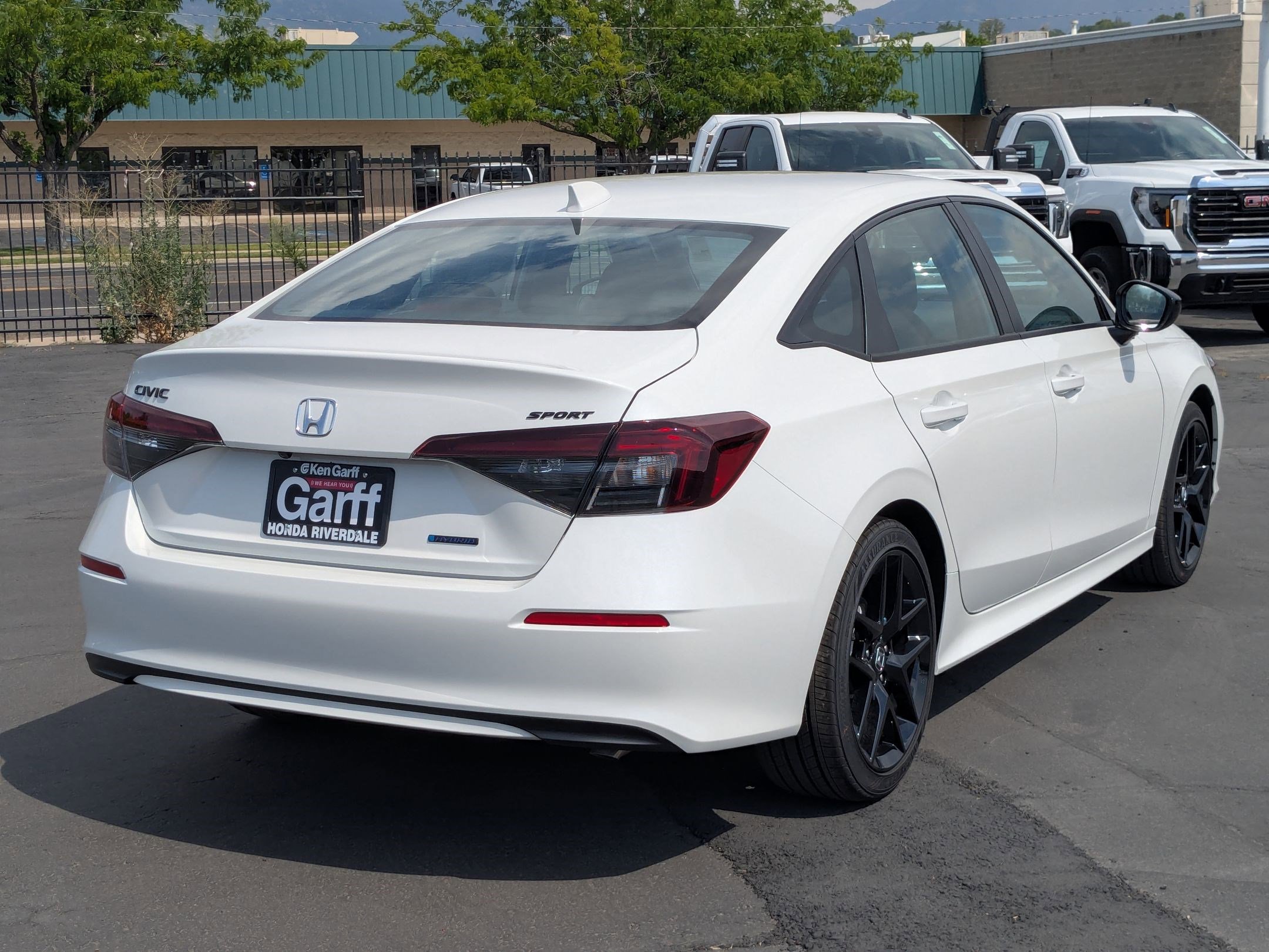 2026 Honda Civic Hybrid Sport photo 3