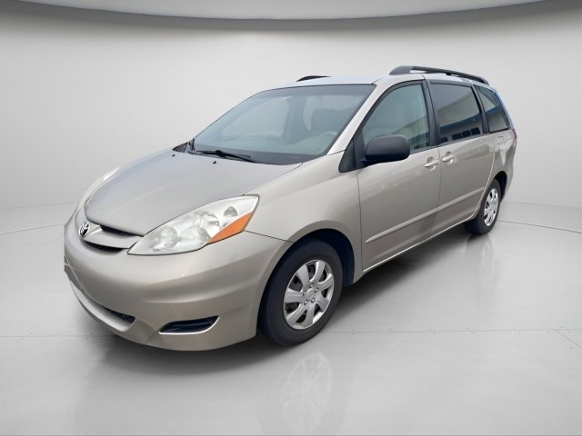 Used 2010 Toyota Sienna LE with VIN 5TDKK4CC6AS342647 for sale in Fairfield, OH