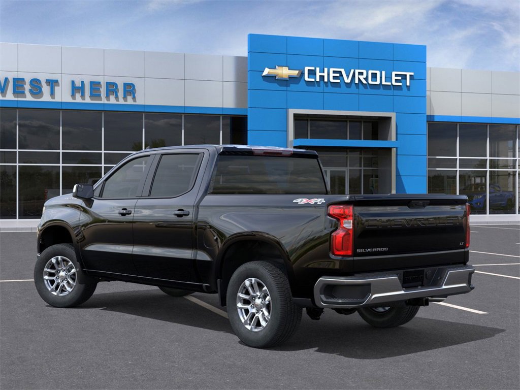 2026 Chevrolet Silverado 1500 LT photo 2