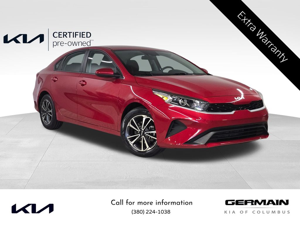 2024 Kia Forte LXS photo 3