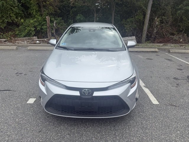 Used 2021 Toyota Corolla LE with VIN JTDEPMAE8MJ174580 for sale in Warwick, RI
