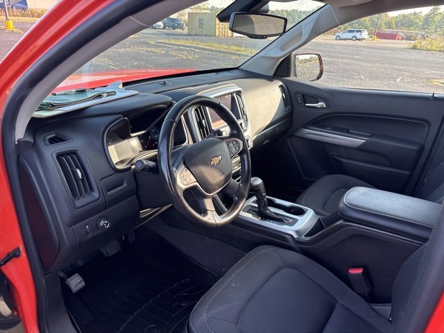 2019 Chevrolet Colorado LT photo 7