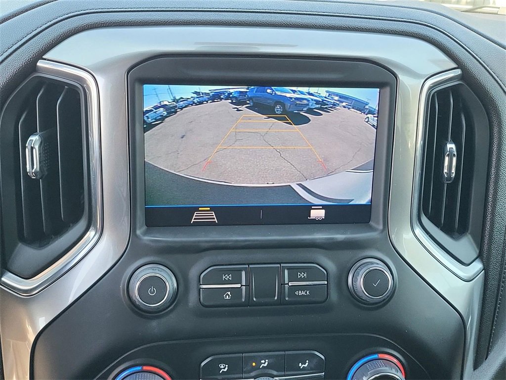 2022 Chevrolet Silverado 1500 RST photo 7
