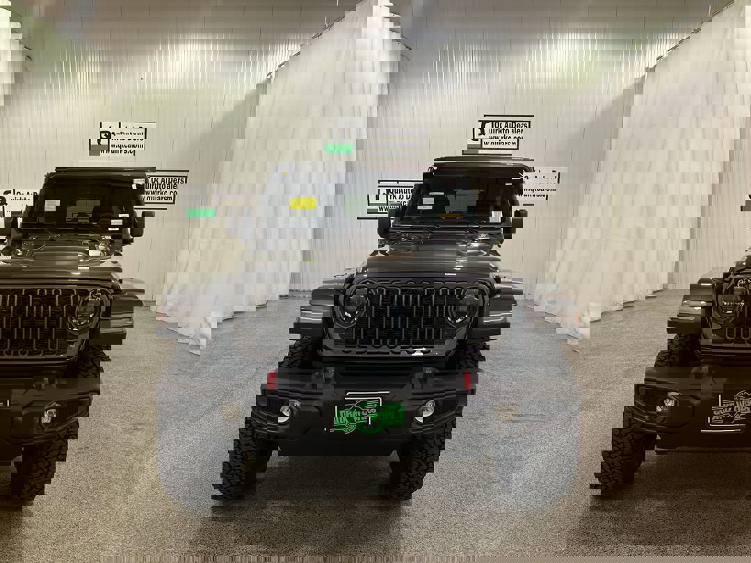 2026 Jeep Wrangler Rubicon photo 2