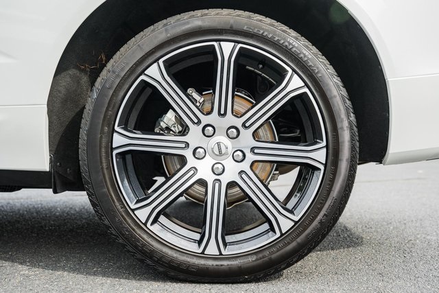 2021 Volvo XC60 Inscription photo 17