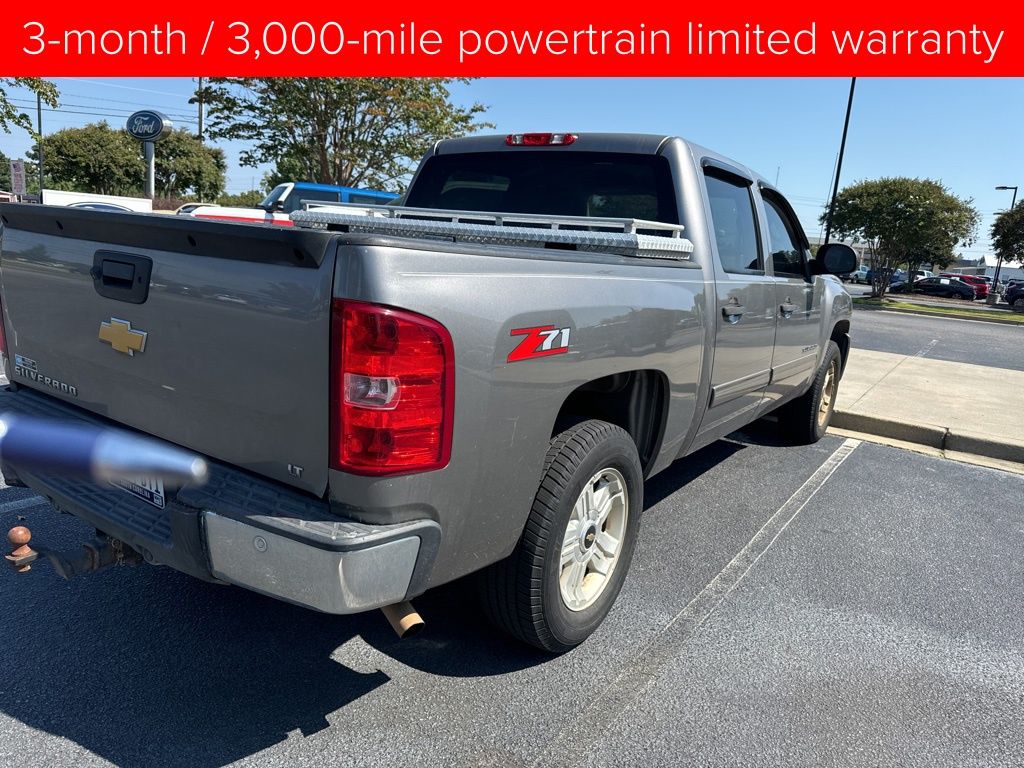 2013 Chevrolet Silverado 1500 LT photo 2