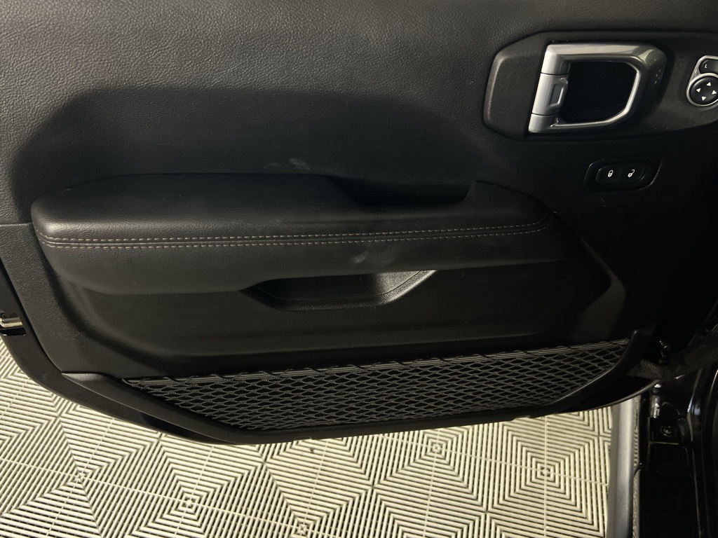 2021 Jeep Wrangler Unlimited Rubicon 392 photo 23