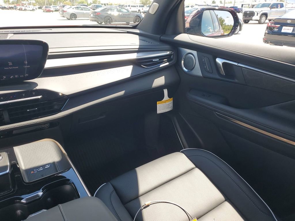 2026 Buick Enclave Avenir photo 11