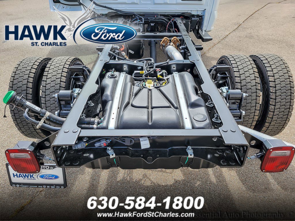 2026 FORD F-450 - Image 13